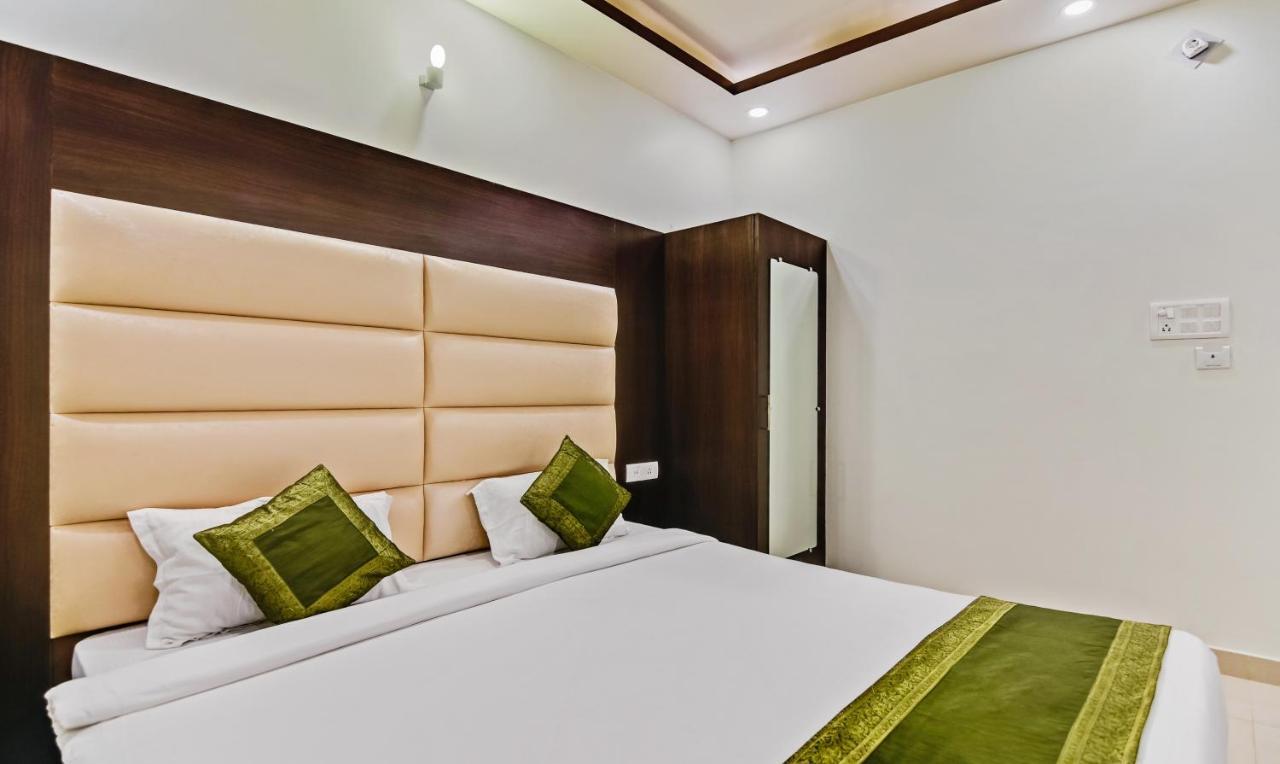 Hotel Treebo Resto- Near Lucknow Railway Station Exterior foto
