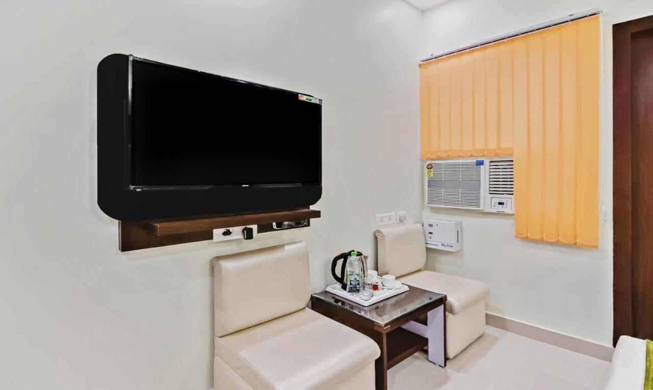 Hotel Treebo Resto- Near Lucknow Railway Station Exterior foto